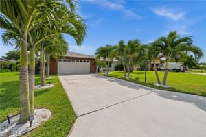 304 Nason Ln, Naples