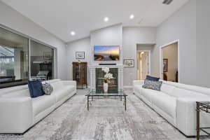 537 Wedgewood Way, Naples, FL 34119 - MLS#225066739