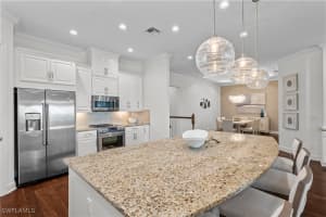 8769 Bellano Court, Naples, FL 34119 - MLS#225066750