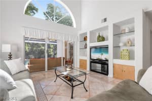 1267 Silverstrand Drive, Naples, FL 34110 - MLS#225066753