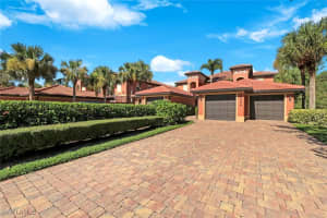 10049 Heather Lane, Naples, FL 34119 - MLS#225066788
