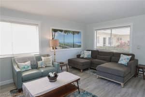 766 Central Avenue, Naples, FL 34102 - MLS#225066794