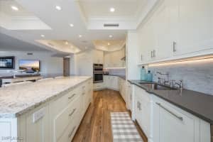 451 Bayfront Place, Naples, FL 34102 - MLS#225066805