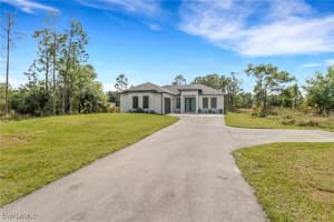 4563 10th Street, Naples, FL 34120 - MLS#225066806