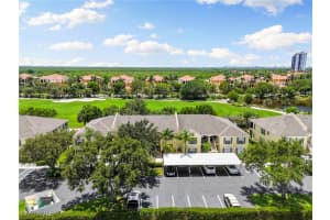 1336 Mainsail Dr 1222, Naples