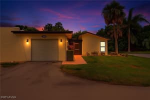 3850 Estero Bay Ln F10, Naples