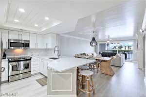 9103 Vanderbilt Drive, Naples, FL 34108 - MLS#225066872