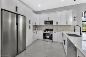4276 72ND Avenue, Naples, FL 34120 - MLS#225066876