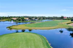 4843 Hampshire Ct 204, Naples