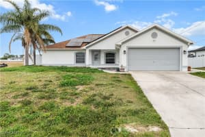 1911 15th Terrace, Cape Coral, FL 33993 - MLS#225066899
