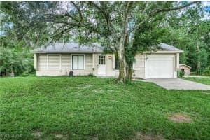 461 16th St Se, Naples