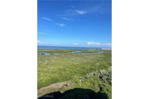 900 Arbor Lake Drive, Naples, FL 34110 - MLS#225066914