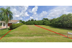 553 100th Avenue, Naples, FL 34108 - MLS#225066917