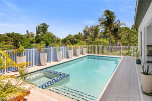 4584 Alhambra Circle, Naples, FL 34103 - MLS#225066933