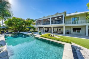 491 17th Ave S, Naples