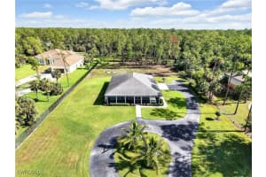 4445 5th Ave Sw, Naples