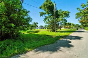 4364 Cypress Lane, Fort Myers, FL 33905 - MLS#225066964