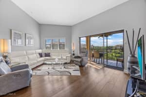 195 Vintage Circle, Naples, FL 34119 - MLS#225066979