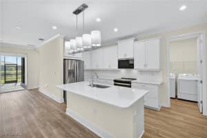 10279 Bonavie Cove Drive, Fort Myers, FL 33966 - MLS#225067006