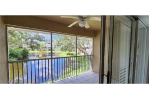186 Pebble Shores Dr 203, Naples