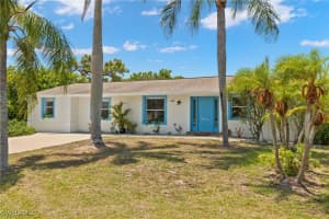 482 Trade Winds Avenue, Naples, FL 34108 - MLS#225067012