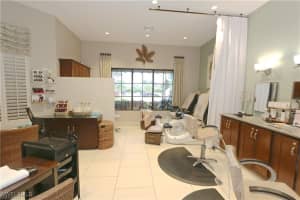 9440 Benvenuto Court, Naples, FL 34119 - MLS#225067025