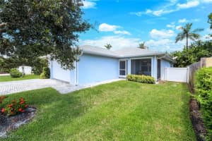 743 108th Avenue, Naples, FL 34108 - MLS#225067035