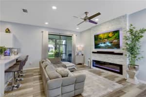 15659 Summit Place Cir, Naples