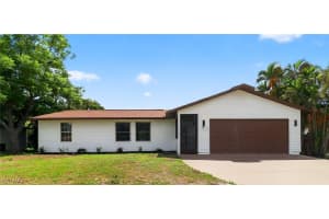 18261 Fern Rd, Fort Myers