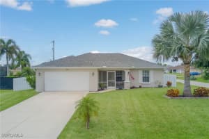 712 1st Place, Cape Coral, FL 33909 Sold 09/05/25
