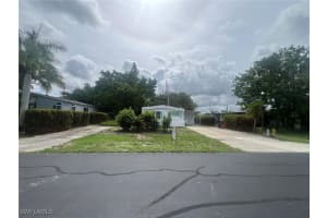 27387 Duvernay Drive, Bonita Springs, FL 34135 - MLS#225067087