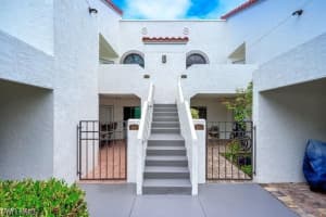 601 Beachwalk Cir L104, Naples