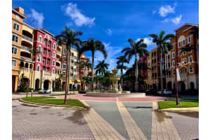 450 Bayfront Place, Naples, FL 34102 - MLS#225067106