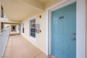 15505 Cedarwood Lane, Naples, FL 34110 - MLS#225067107