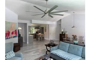 310 14th St Se, Naples