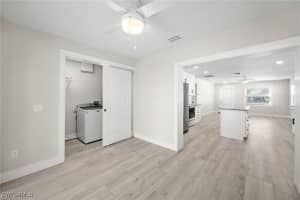 527 97th Avenue, Naples, FL 34108 - MLS#225067140