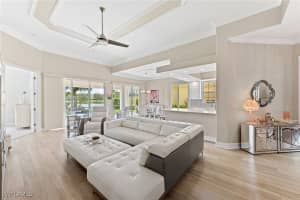 7042 Toscana Ct, Naples