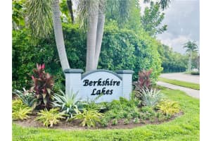613 Squire Circle, Naples, FL 34104 - MLS#225067224