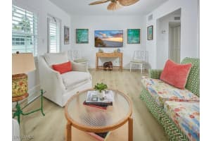 271 8th Avenue, Naples, FL 34102 - MLS#225067241