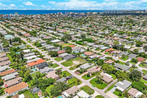 741 95th Avenue, Naples, FL 34108 - MLS#225067246