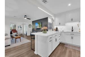 619 10th Street, Naples, FL 34102 - MLS#225067260