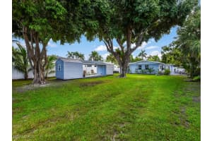 619 10th Street, Naples, FL 34102 - MLS#225067260