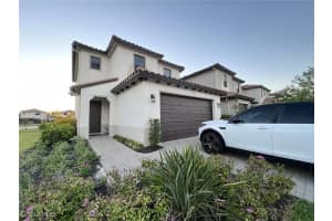 8916 Madrid Cir, Naples