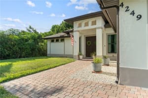 4249 56th Avenue, Naples, FL 34120 - MLS#225067272