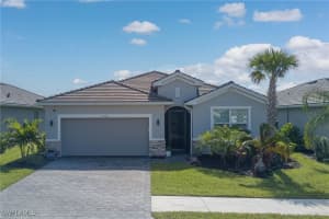 2446 Orchard St, Naples