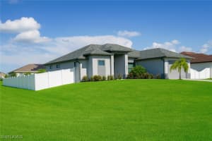 1137 4 Avenue, Cape Coral, FL 33909 - MLS#225067335