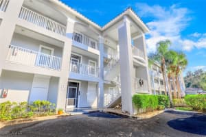 519 Roma Ct 3-305, Naples