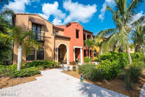 9040 Alturas Street, Naples, FL 34113 - MLS#225067357