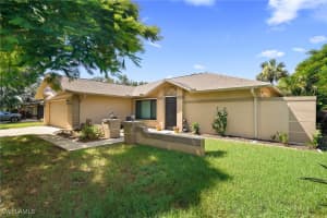 19224 Cypress Vista Cir, Fort Myers