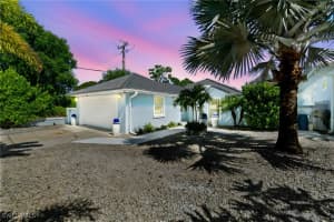 4266 Springs Lane, Bonita Springs, FL 34134 - MLS#225067413